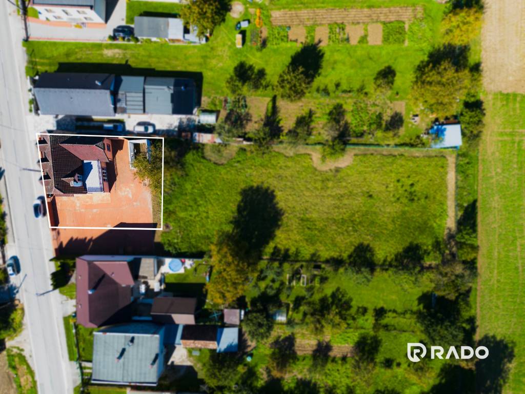 RADO | 6-izbový rodinný dom, pozemok 516m2, garáž 20 m2 | H - 2