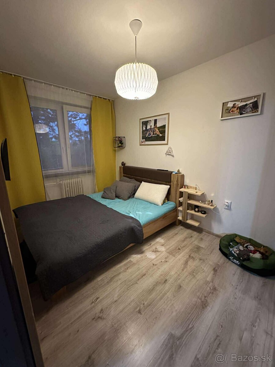 Predaj - 3-izb.byt s balkónom v Šuranoch. - 2