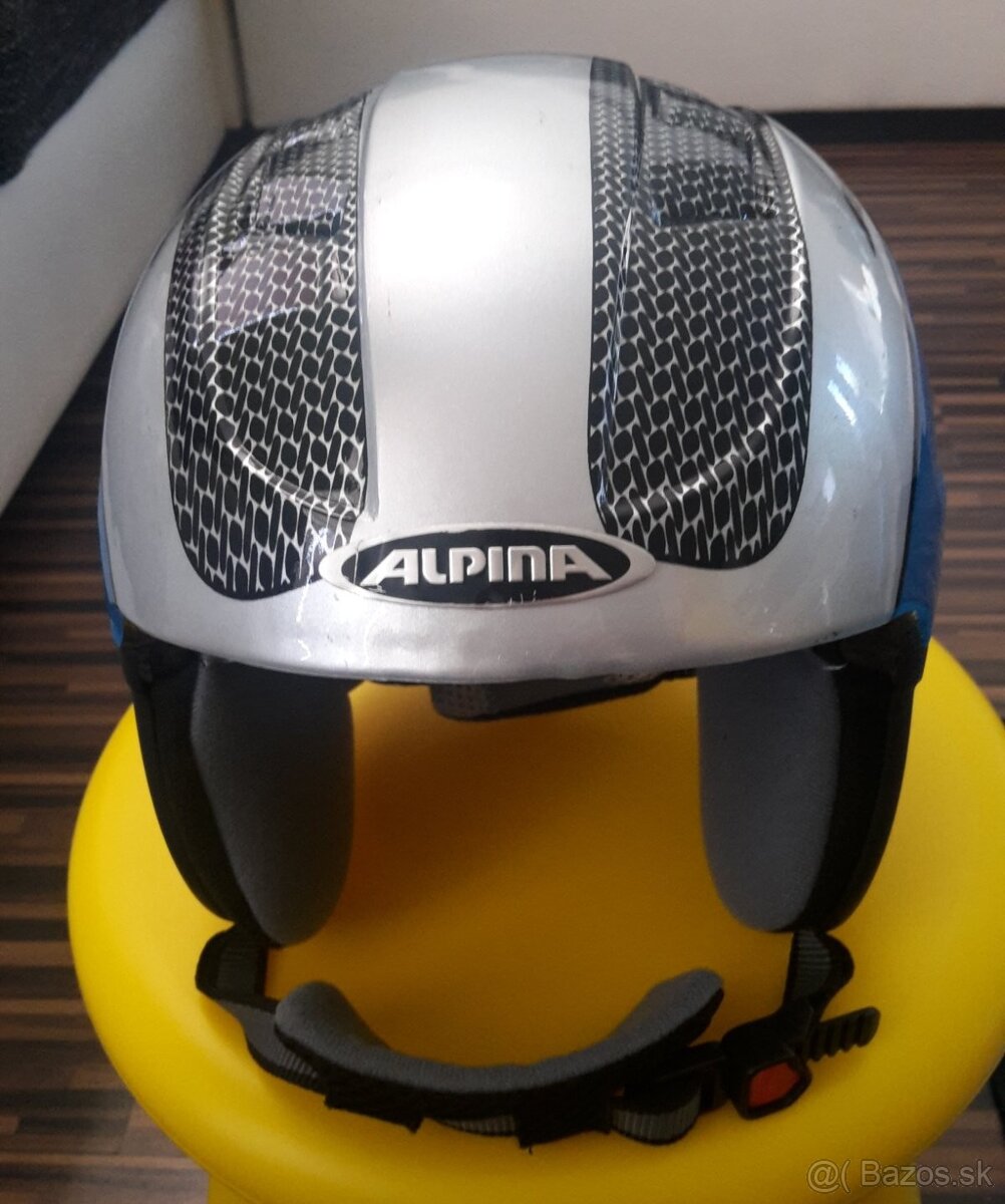 LYŽIARSKA PRILBA ALPINA CARAT - ĽAHKÁ A KVALITNÁ - 2