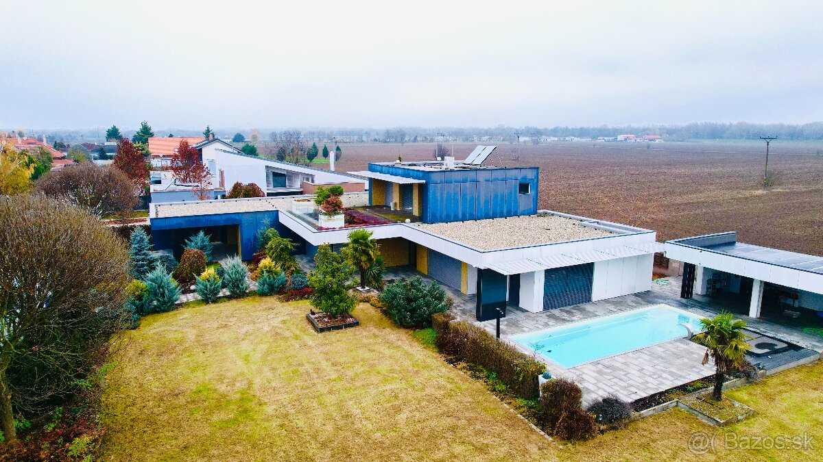 Luxusná vila v TOP lokalite v Šali - 2