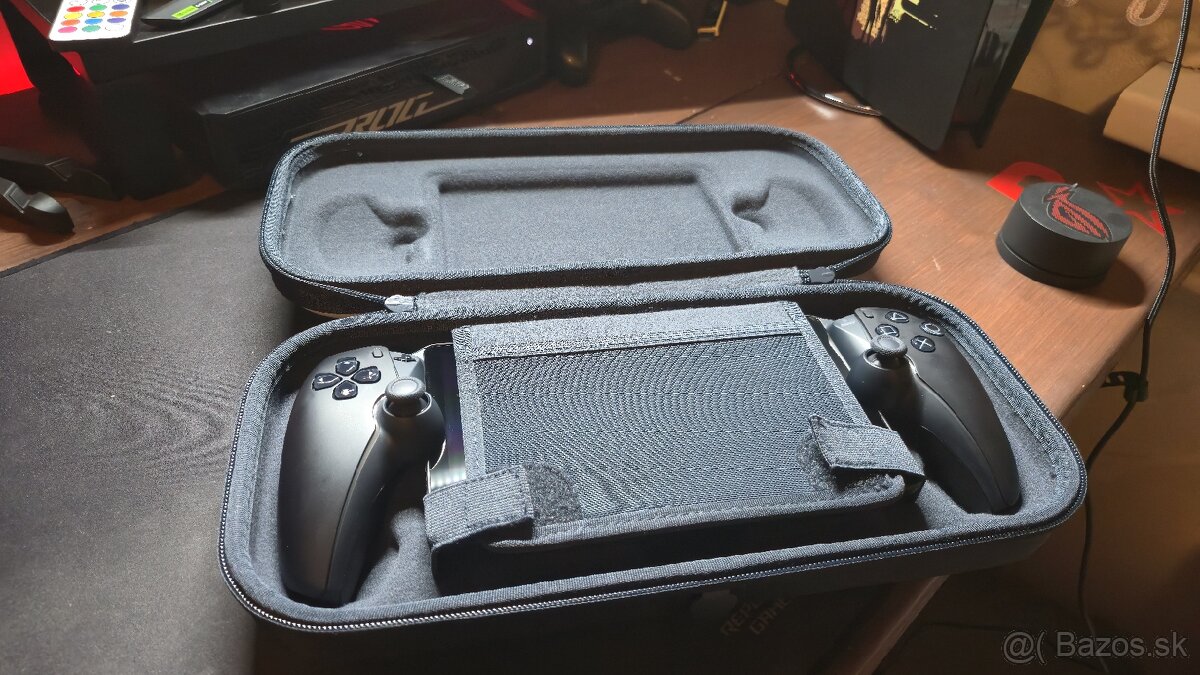 PlayStation Portal Remote (nove, 23mesiacov zaruka) - 2