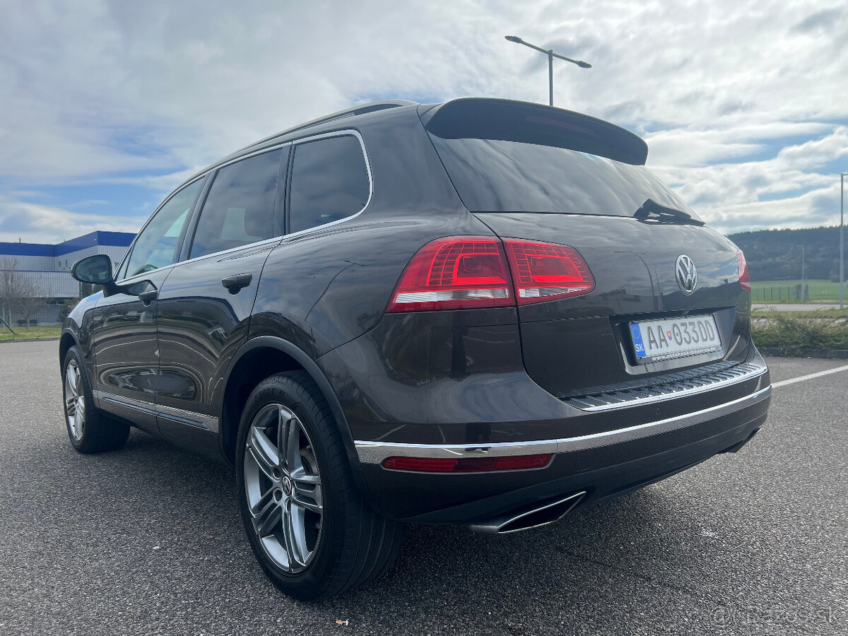 Touareg 3,0TDI V6 SCR EXCLUSIVE - 2