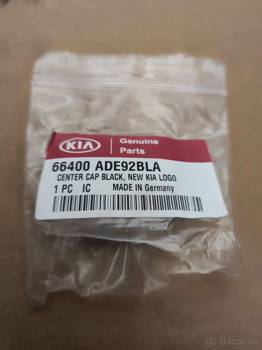 Stredova puklicka s novym logom Kia - 2