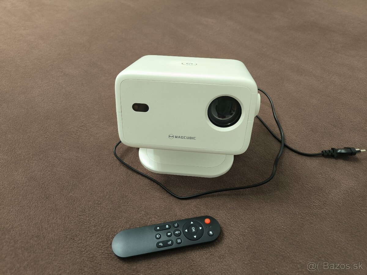 LED projektor Magcubic - 2