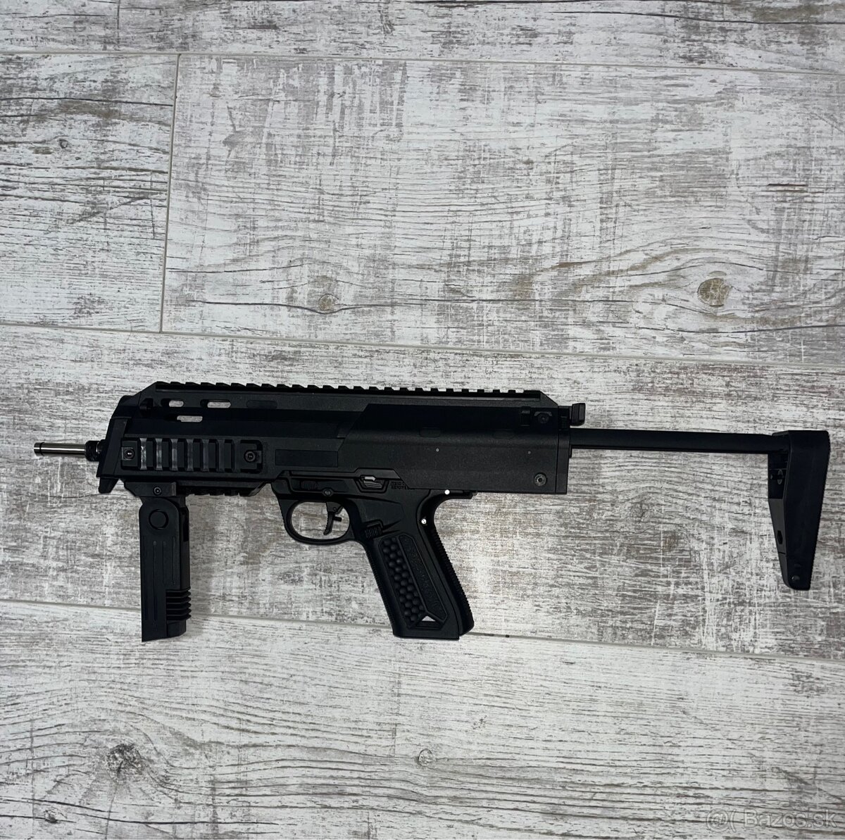 Aap-01 s AP7 kitom - 2