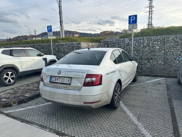 Škoda Octavia - 2