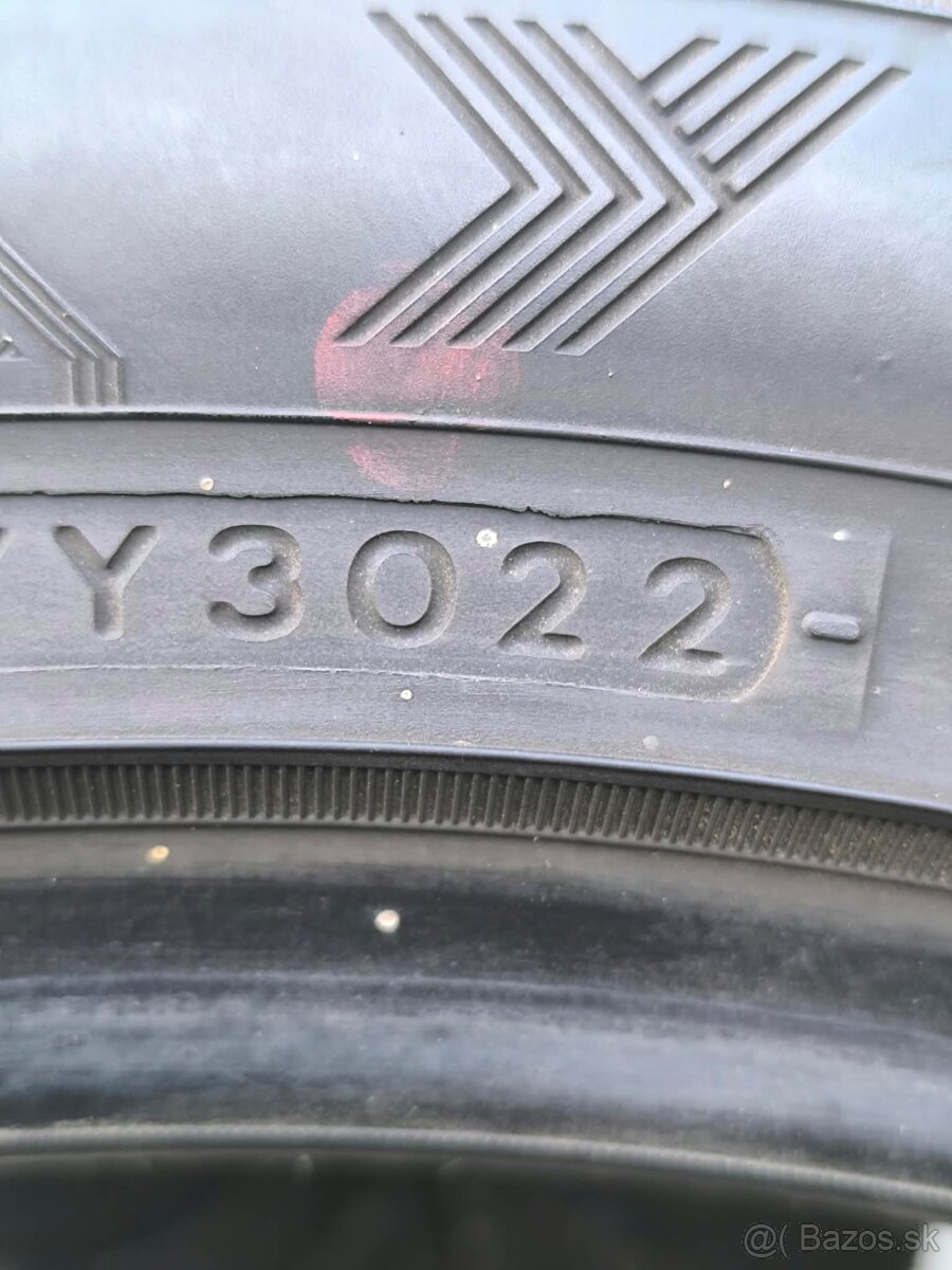 235/45/18 - 2