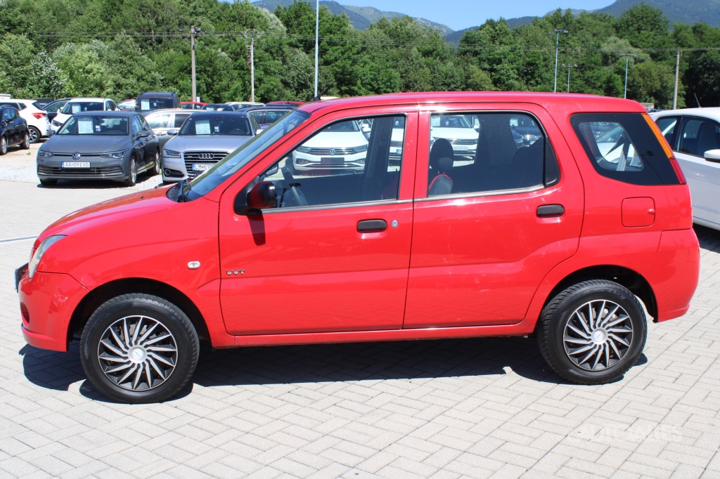 Suzuki Ignis 1,3 i 16V DOHC 69 kW - 2