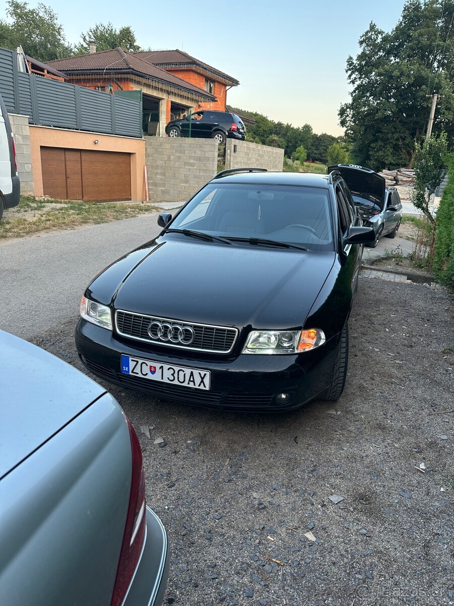 Audi s4 b5 predná maska - 2