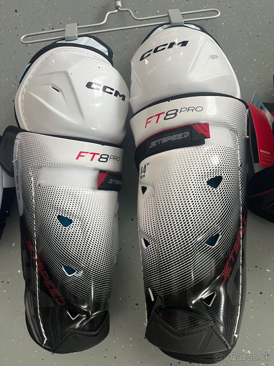 chranice CCM Jetspeed FT8 Pro - 2