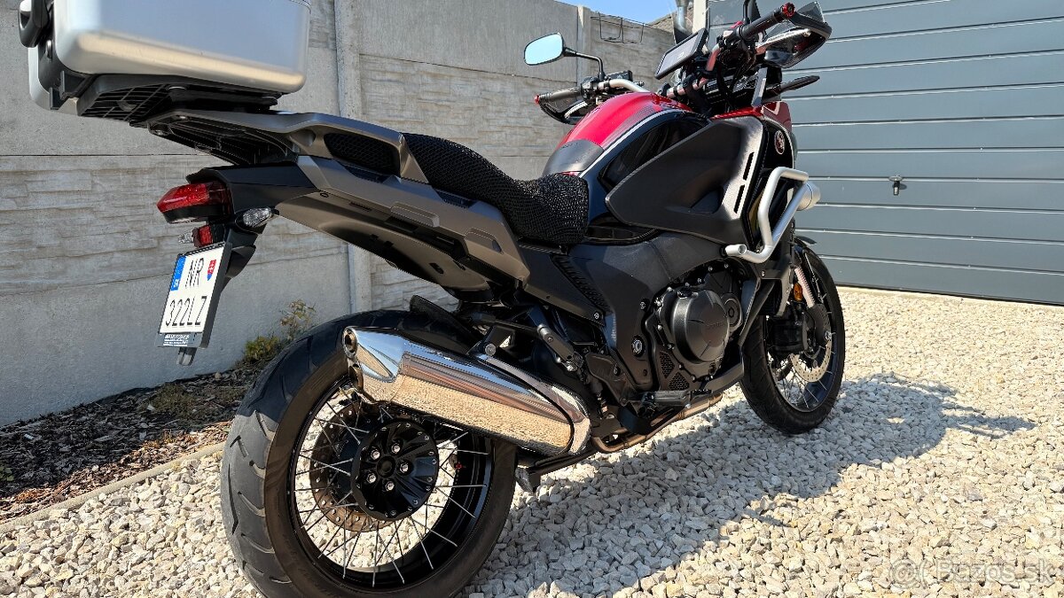 Honda vfr 1200 crosstourer V4