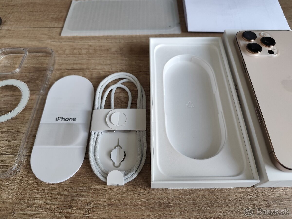 Apple iPhone 16 Pro Max 256GB Desert Titanium v záruke - 2