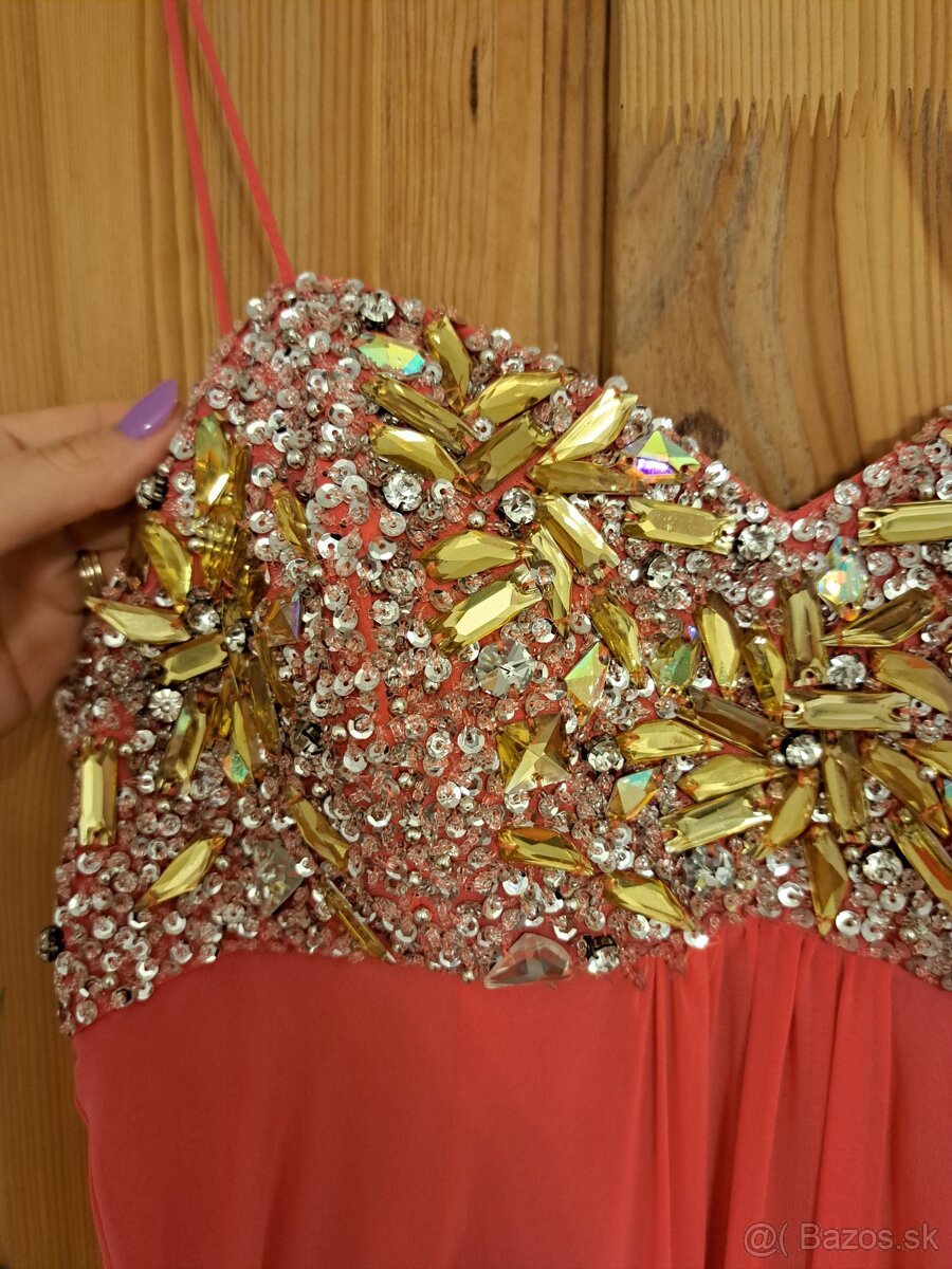 Krásne spoločenské šaty - 2