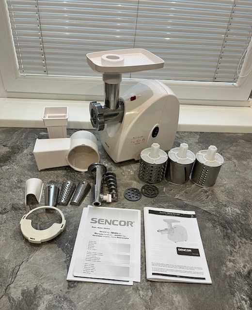 Sencor SMG 4382 mlynček na mäso, strúhač, odšťavo - 2