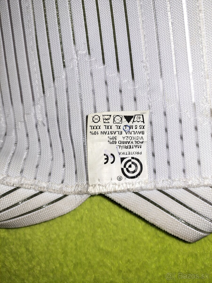 Korektor držania tela ,,L,, - 2