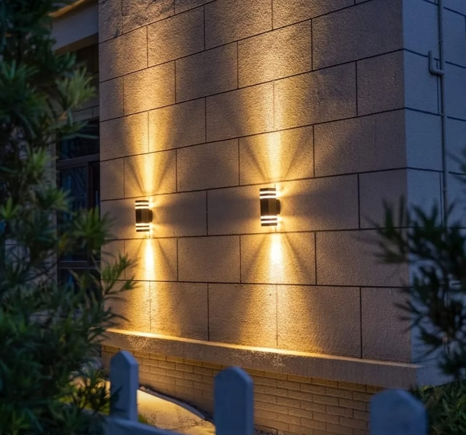 2ks Nástenná lampa vonkajšia E27 pätica - 2