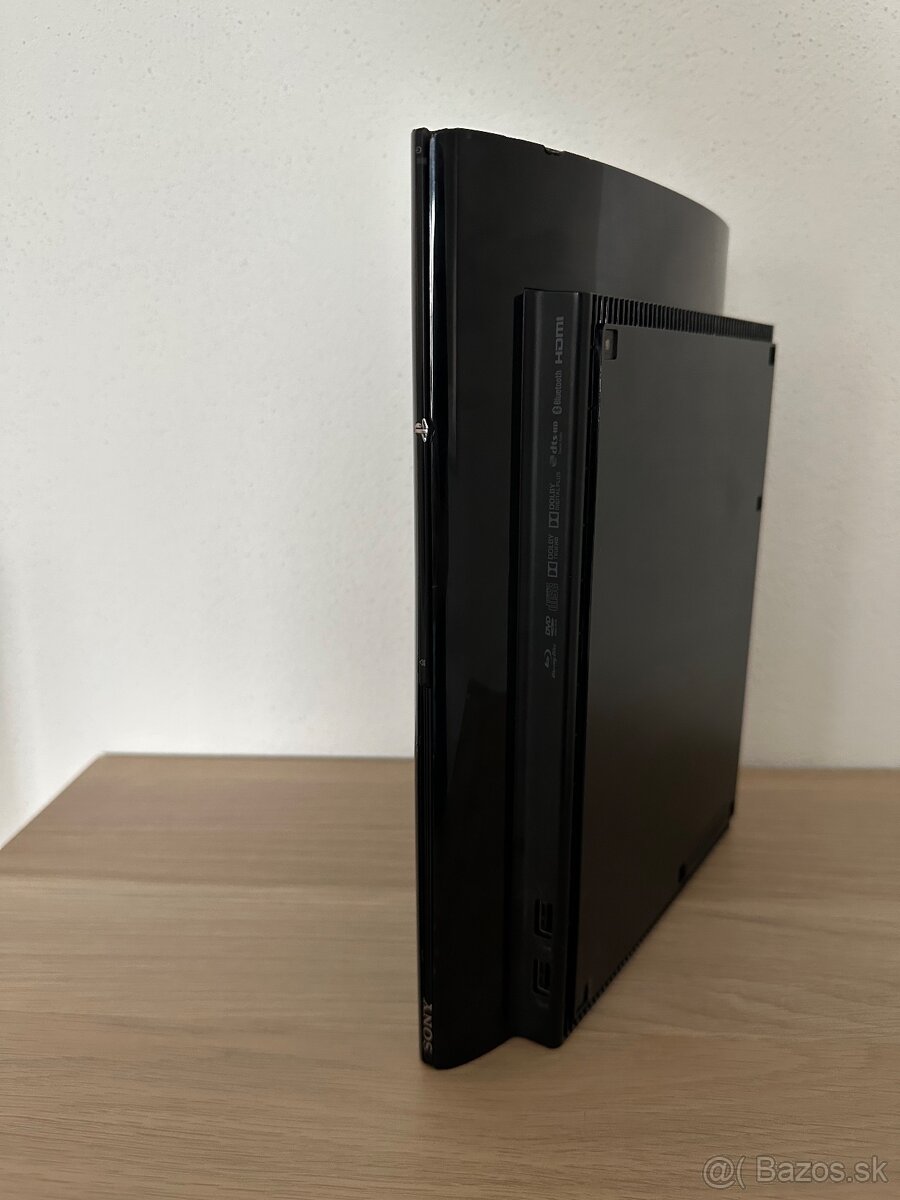PlayStation 3 Super Slim - CECH-4304A 12GB - 2