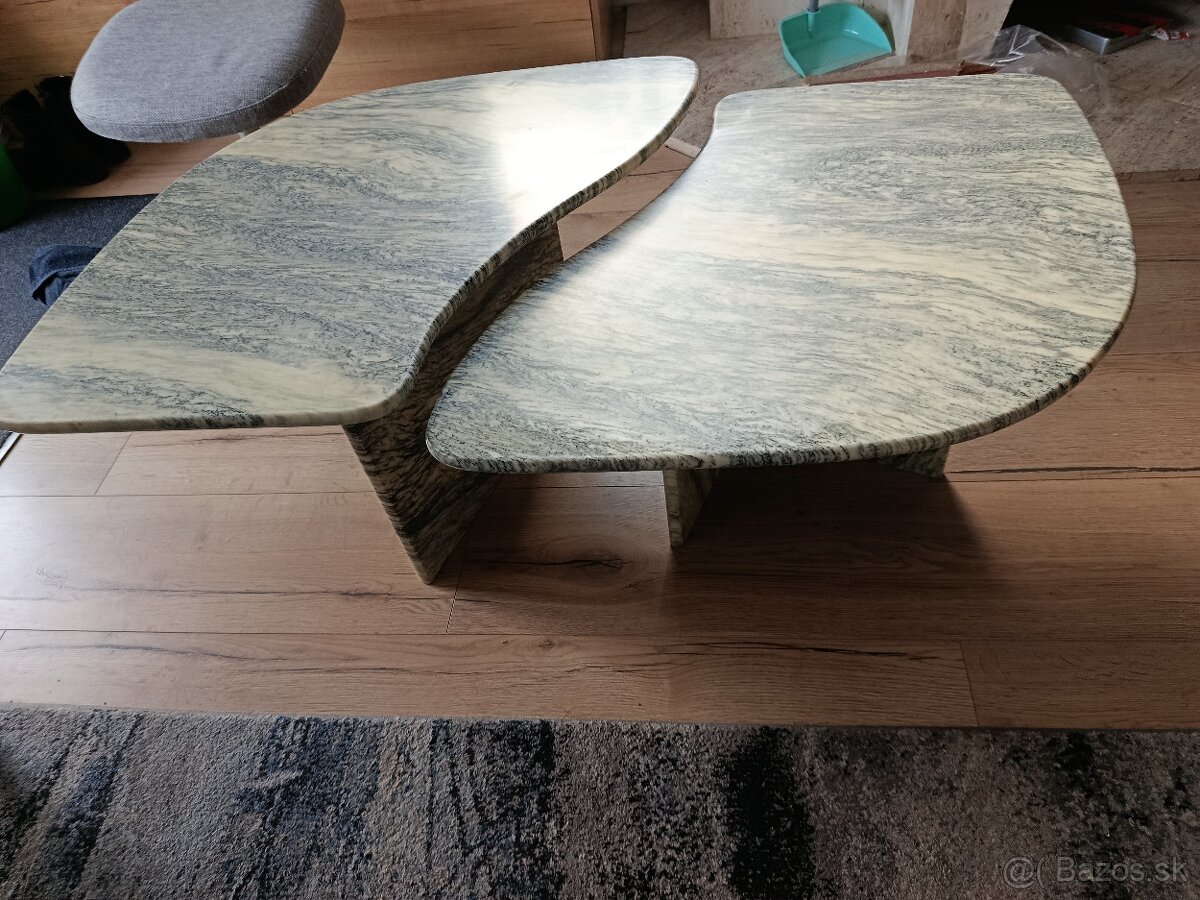 Konferenčný stolík mramor - 2