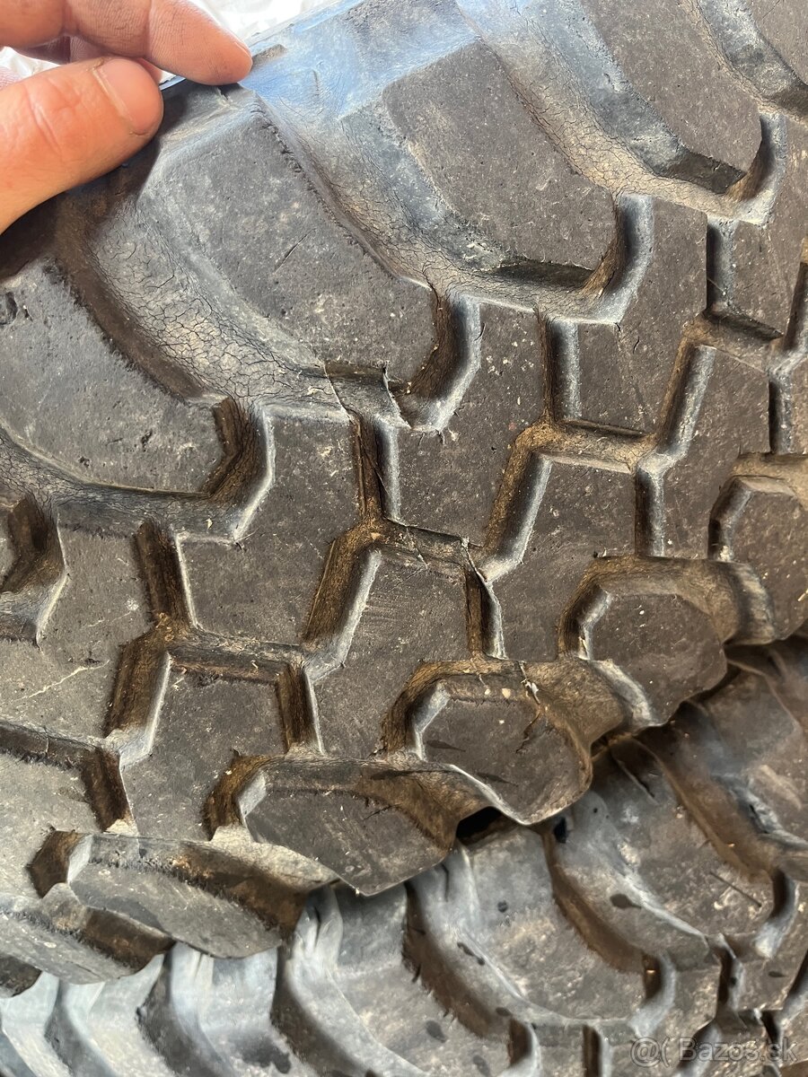 265/75 r16 dakar - 2