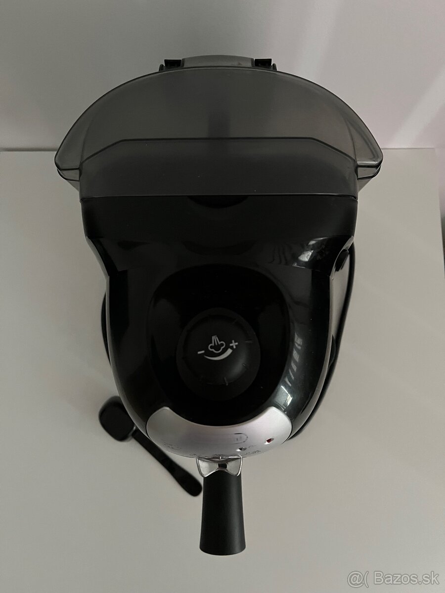 Kavovar DeLonghi EC201cd.b - 2