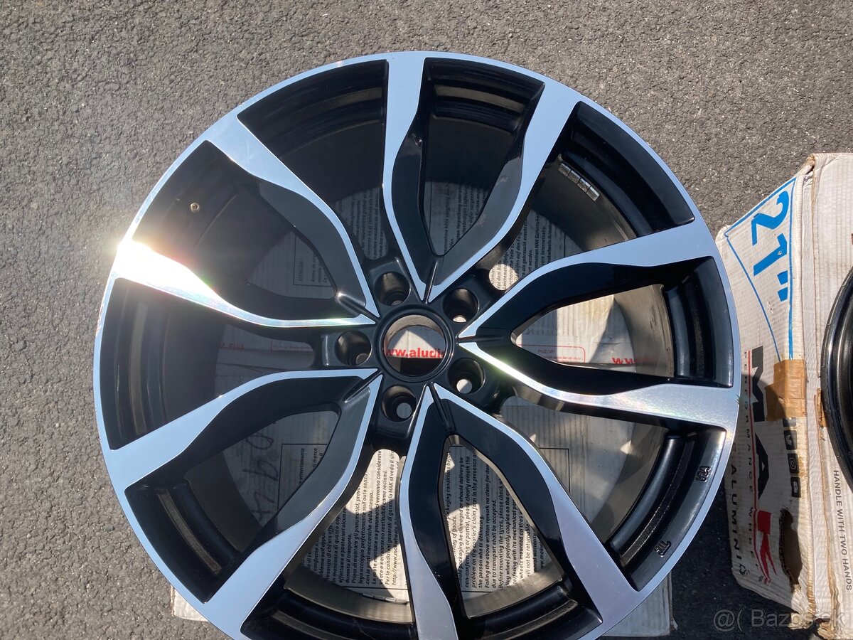 Elektróny Touareg 21” - 2