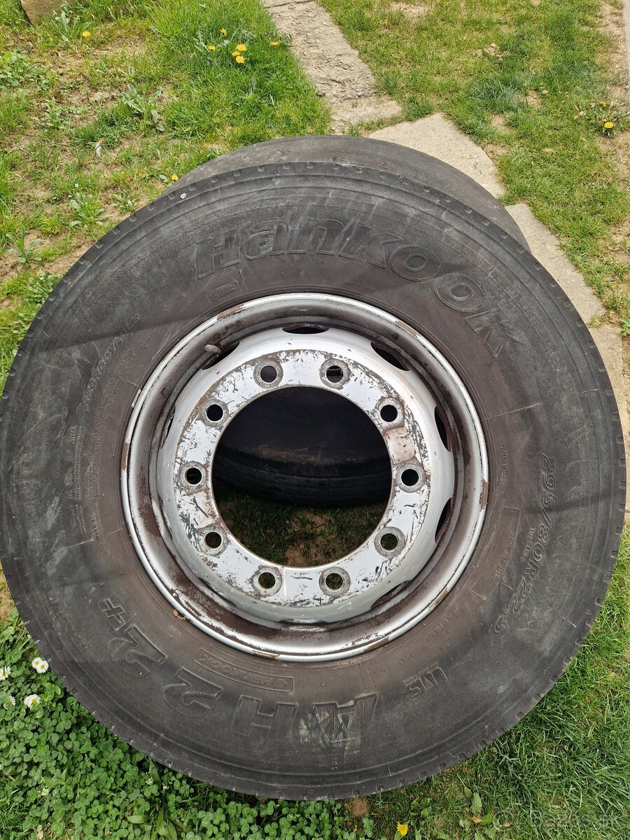 Hankook 295/80 R22.5 - 2