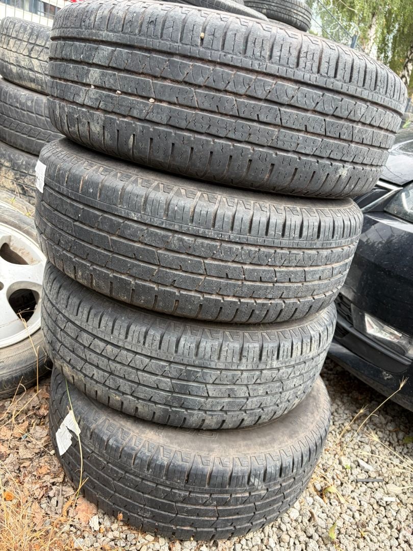 Dacia Duster sada ALU kol 215/65 R16 - 2