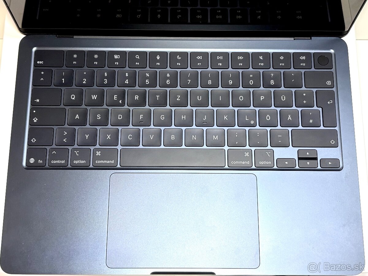 Apple MacBook Air 13" M4, TOP stav v záruke - 2