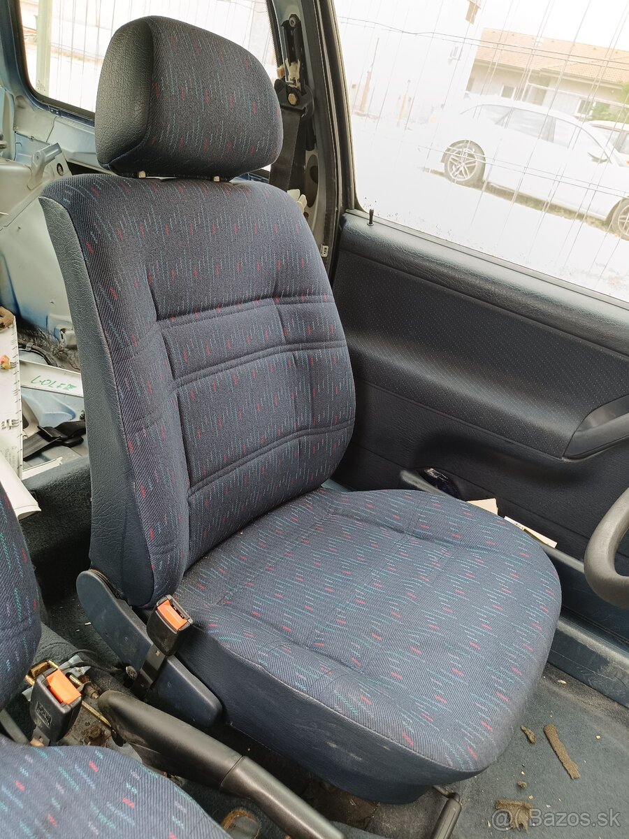 Golf Mk3 3 dver sedačky - 2