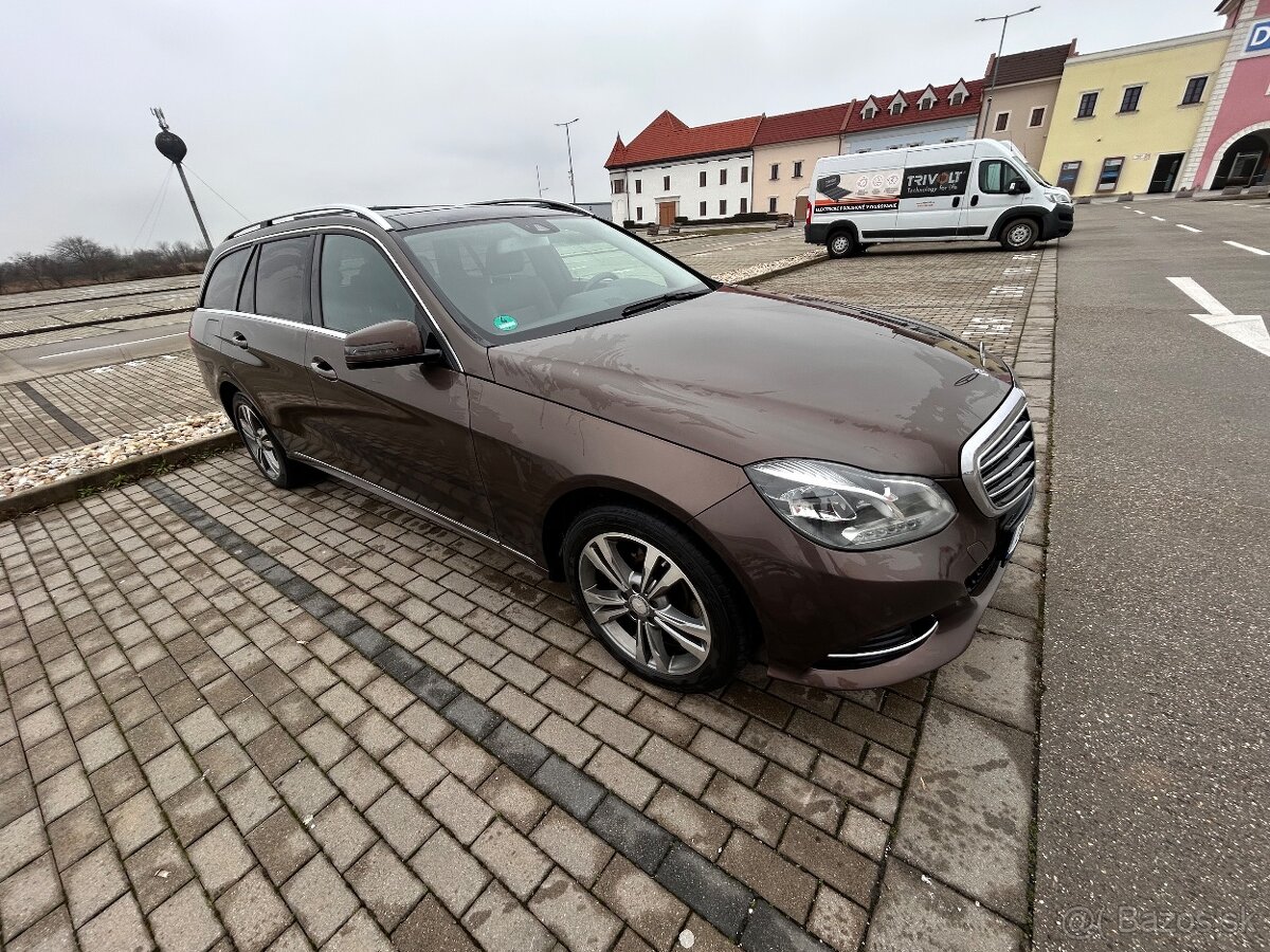 Mercedes E250 - 2
