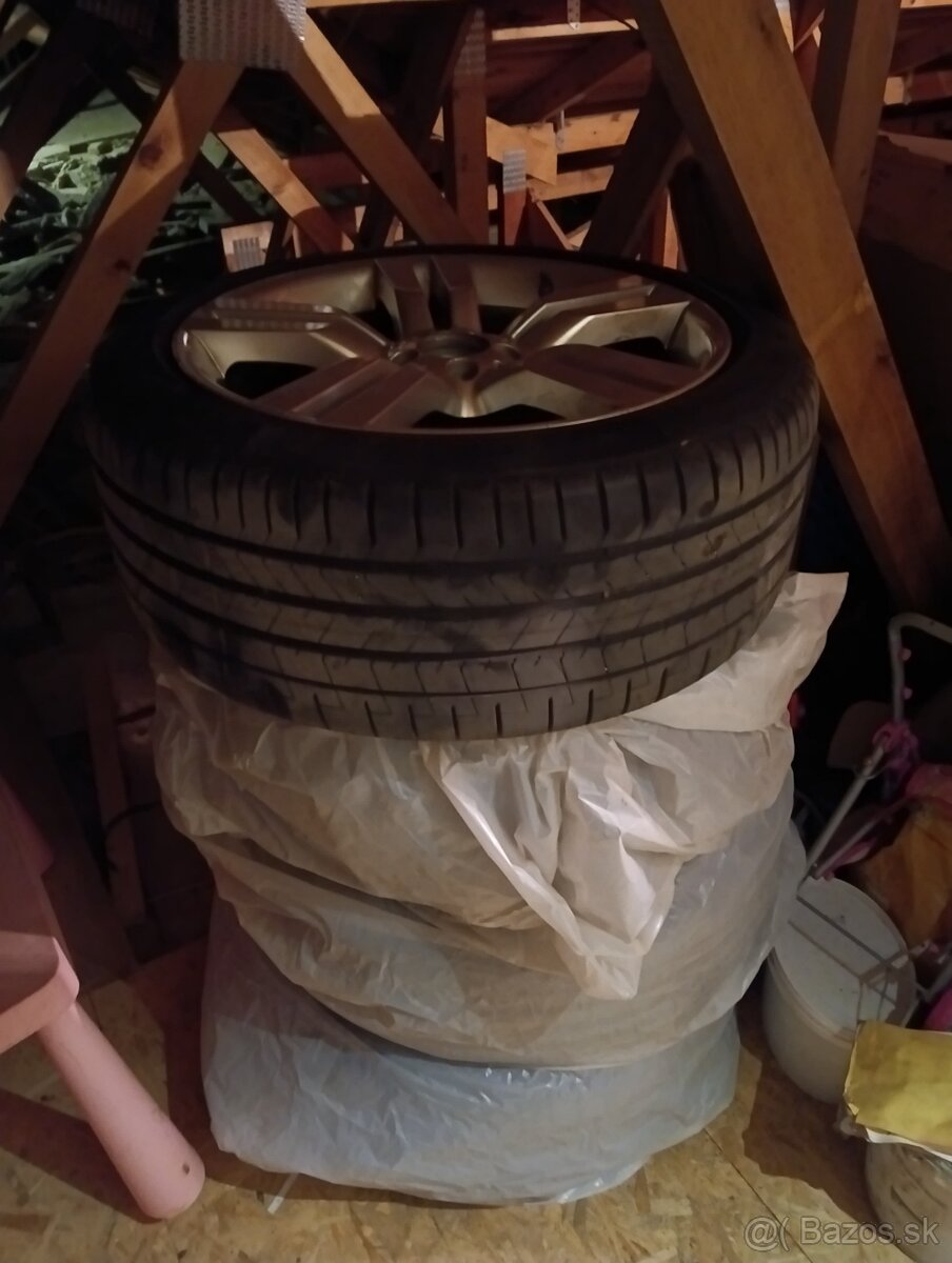 Alu Mercedes R20 - 2