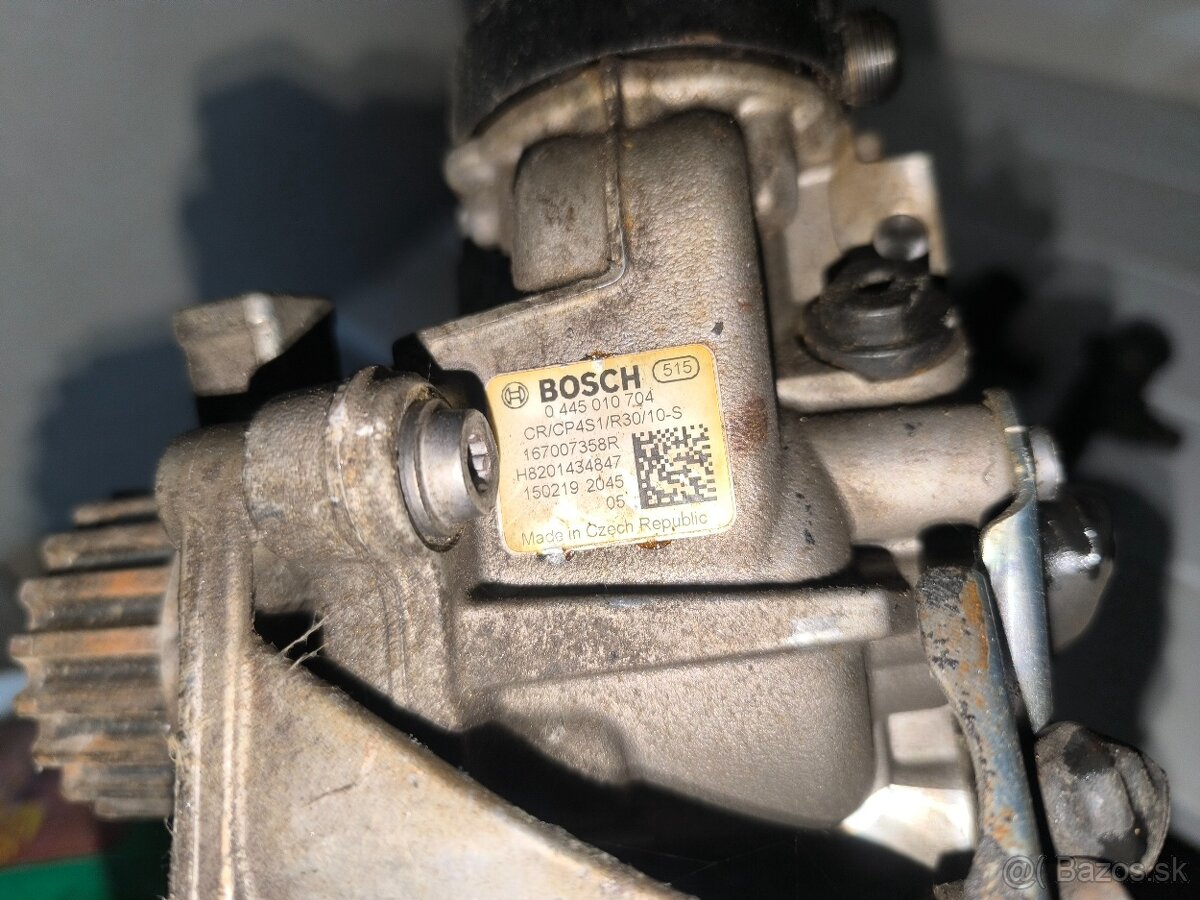 Renault Dacia vstrekovace a palivové cerpadlo - 2