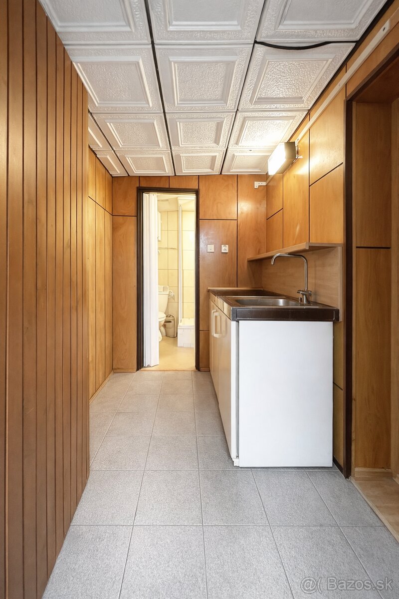 Chatka v Zlatníckej doline na predaj - 2