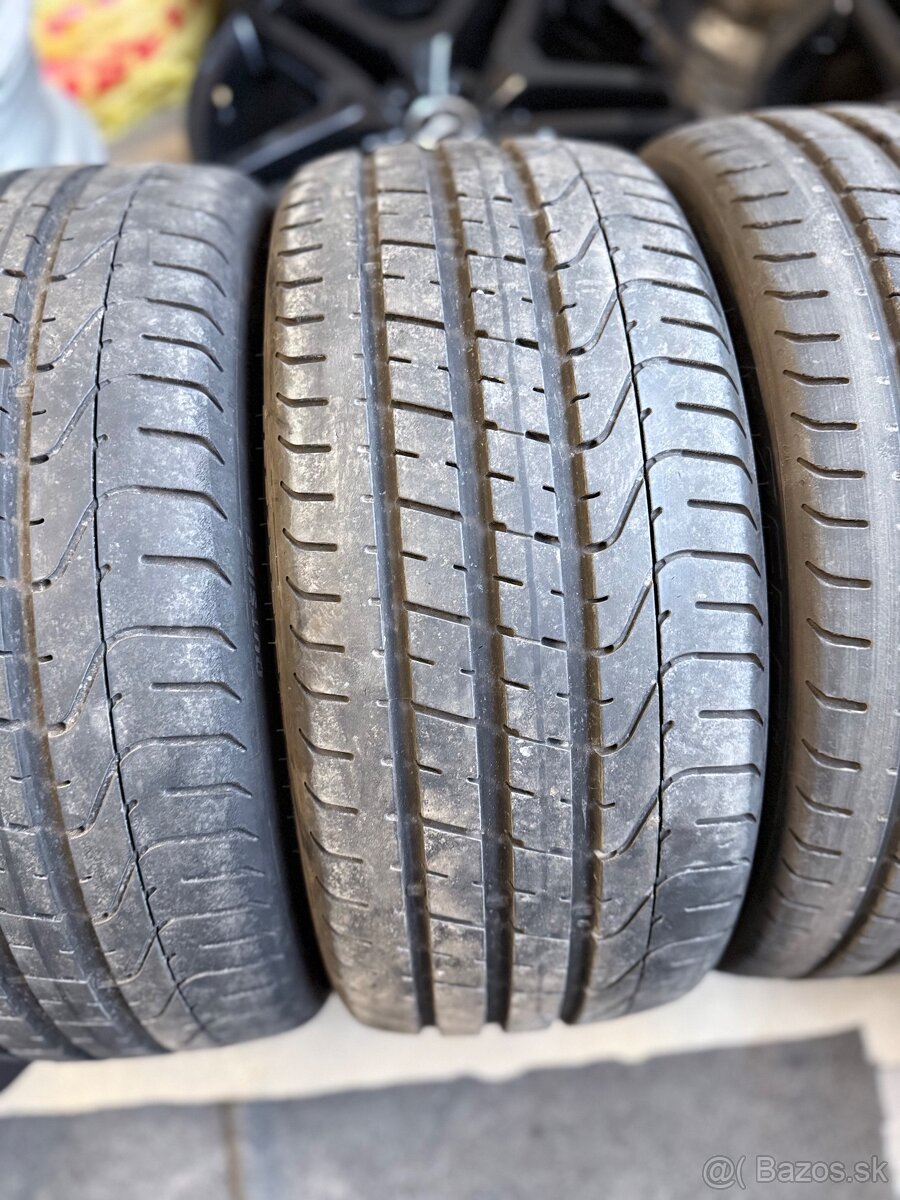 R19 225/35 Pirelli P zero - 2