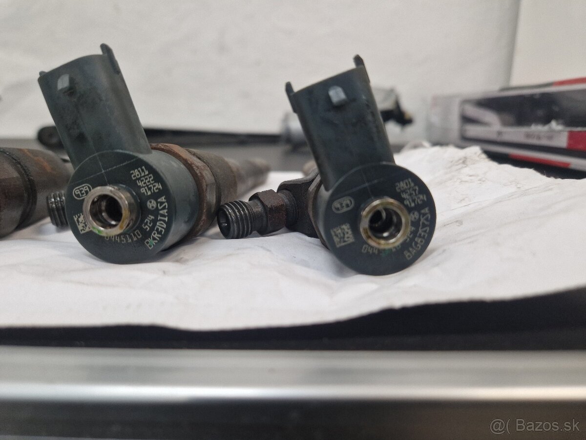 Vstrekovače Fiat Doblo 1.6 MJet - 2