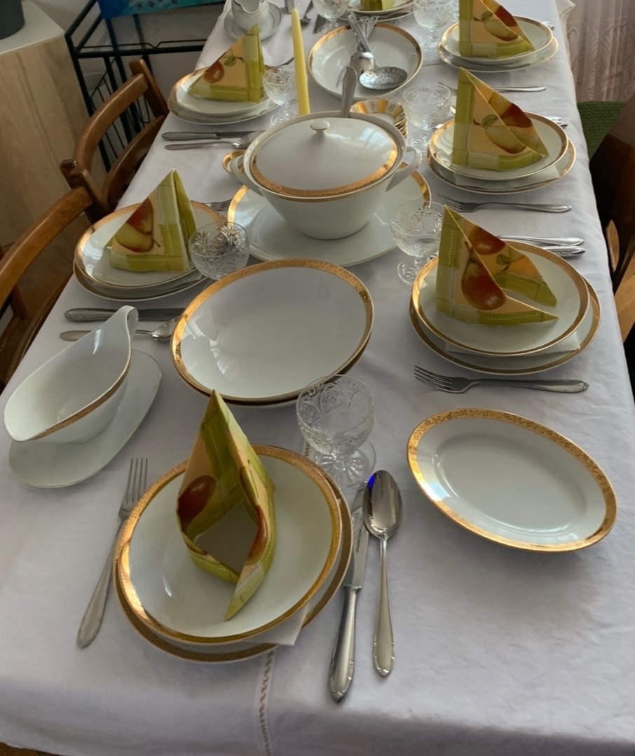 PORCELÁN SÚPRAVY - 2