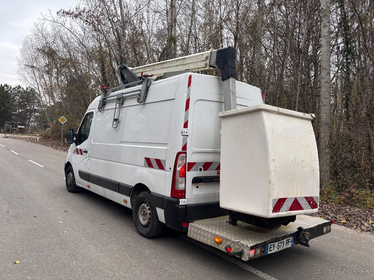 Renault master vysuvna plošina - 2