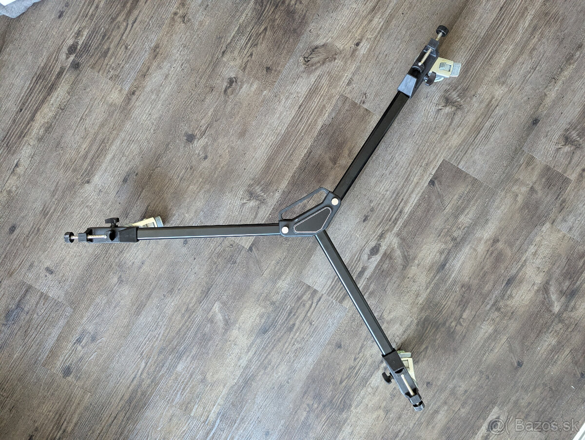 Kolieska pod statív (Dolly) - 2