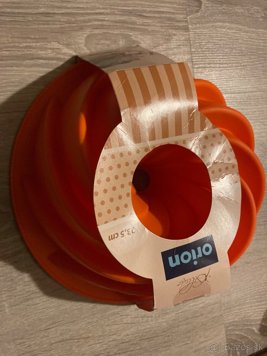 Silikónová forma na bábovku - 2