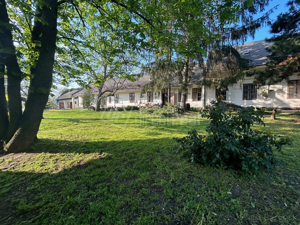 MEŠTIANSKA VILA aj PREDAJŇA 568 m² na predaj,POZEMOK 434… - Widok 2