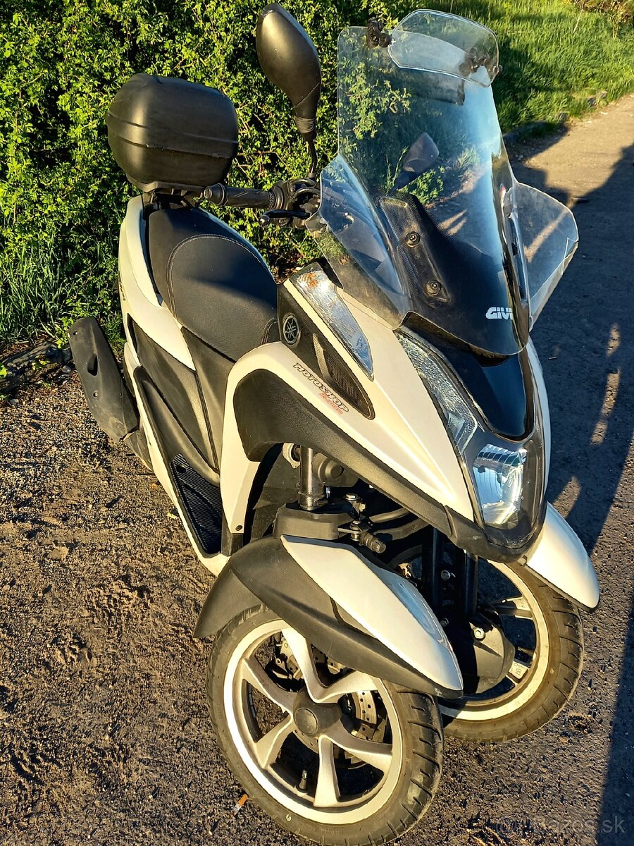 Skúter Yamaha Tricity 125 - 2