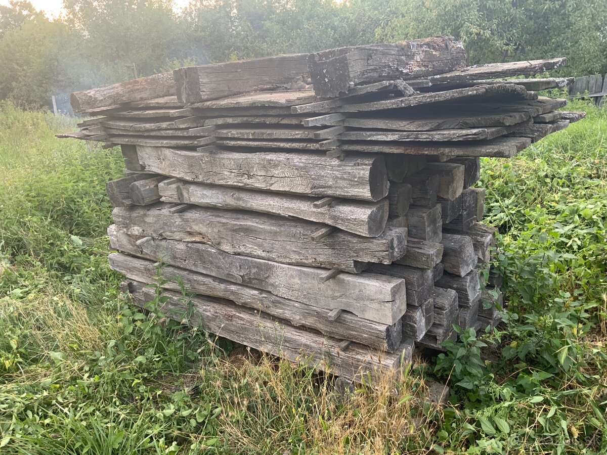 Staré drevo dub - 2