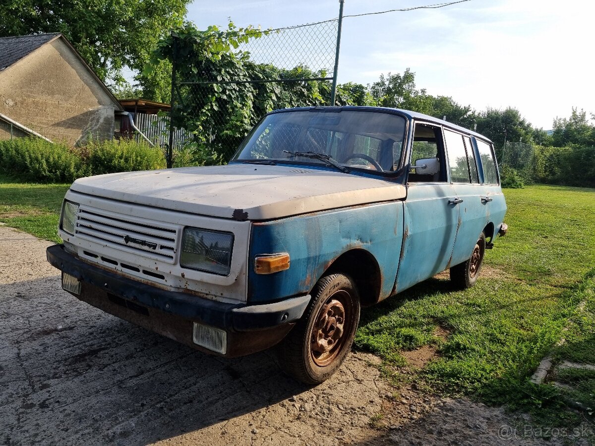 Wartburg 353 Tourist - 2