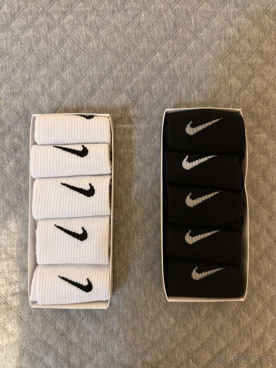 Nike ponožky - 2