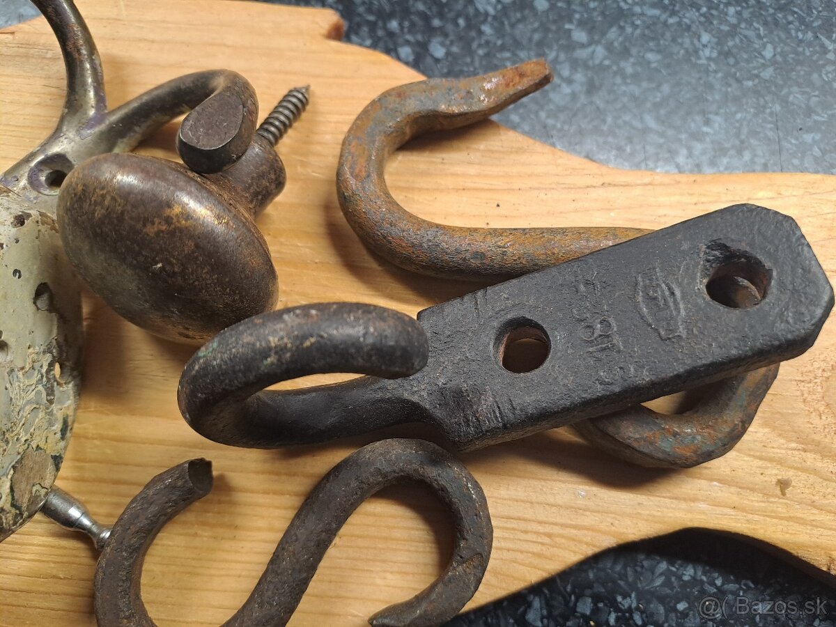 Kovove veci retro - 2