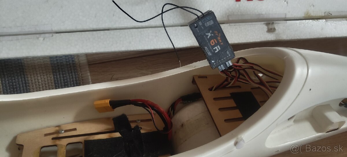 Volantex ASW28 vetron - 2