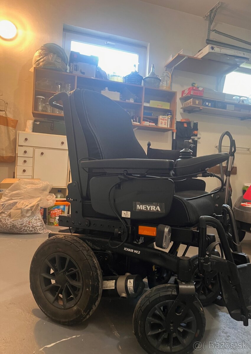 Predám elektrický Invalidný vozík - 2
