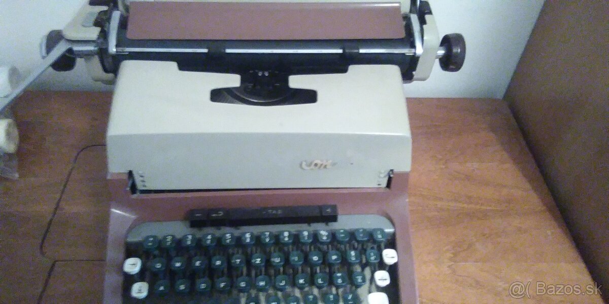 Písací stroj - 2