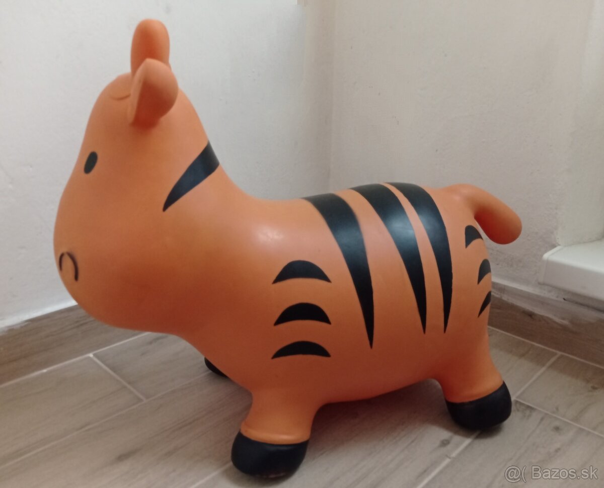 Hopsadlo kravička - 2