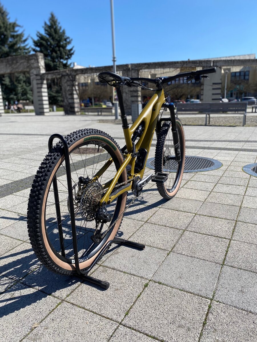 Specialized Stumpjumper EVO Comp Carbon - 2